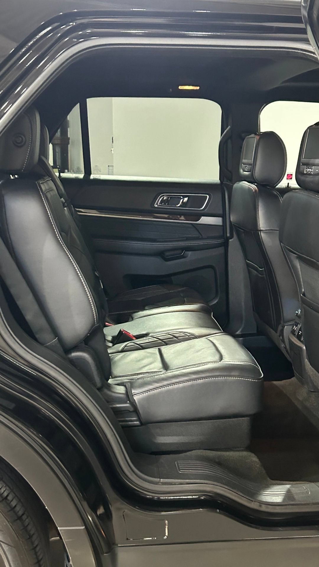 Used 2017 Ford Explorer Platinum AWD/4WD image 67