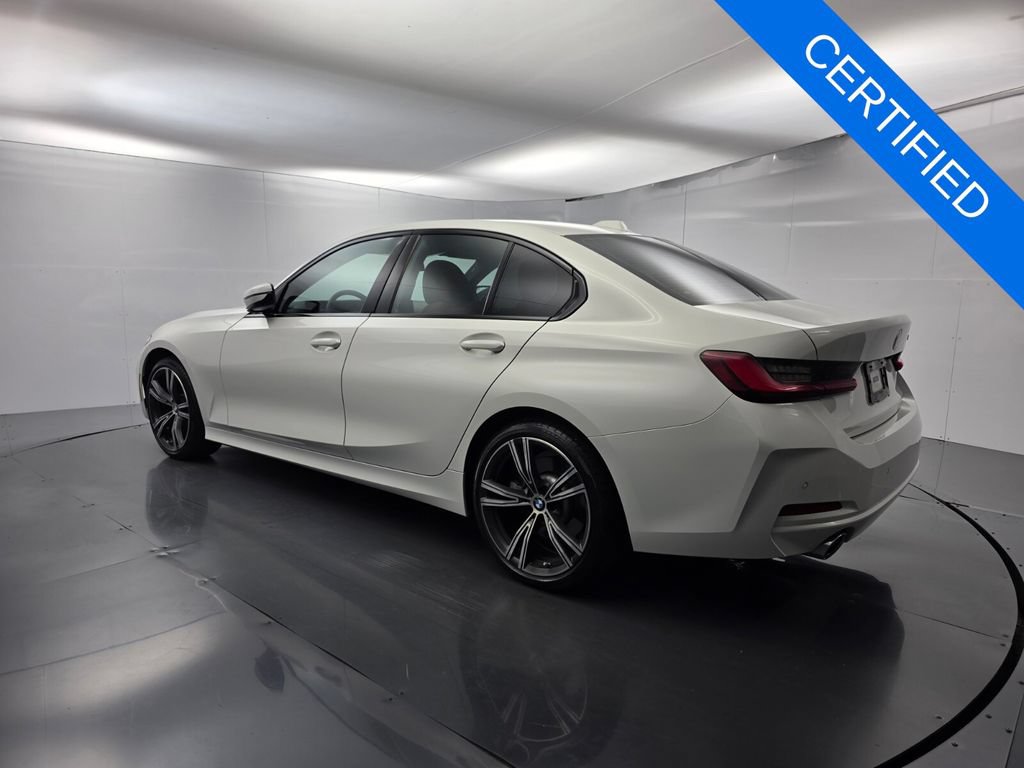 Certified 2023 BMW 330i Sedan w/ Driving Assistance Package RWD image 6
