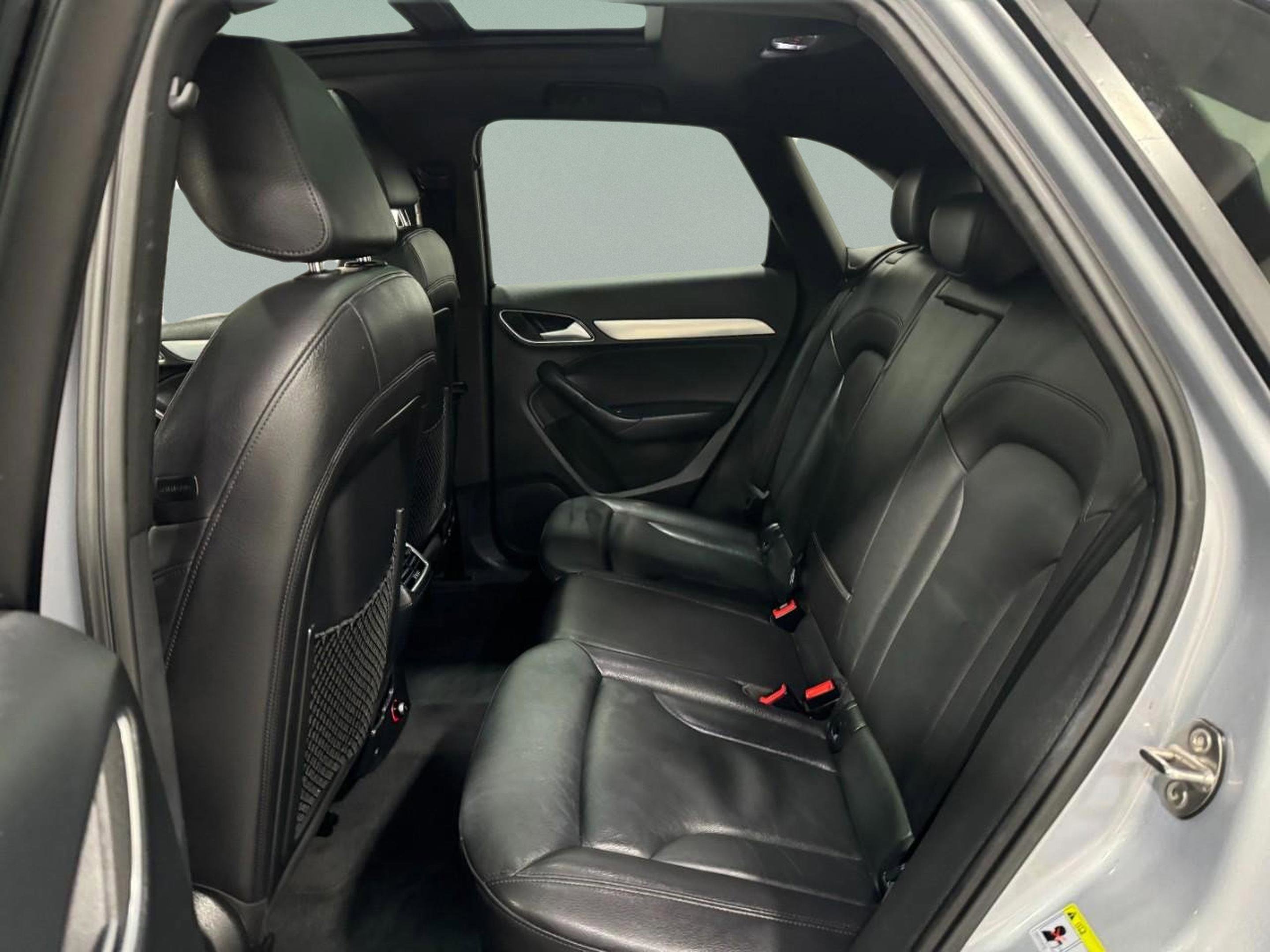 Used 2018 Audi Q3 2.0T Premium Plus image 8