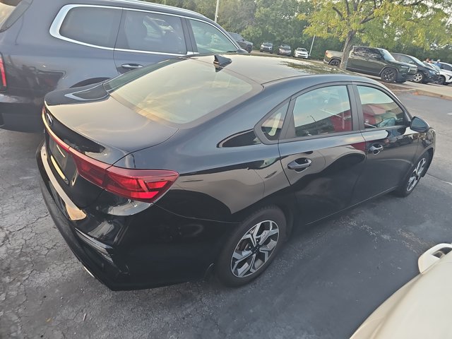 Certified 2021 Kia Forte LXS FWD image 7