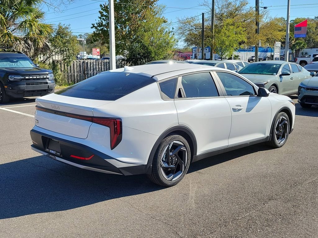 New 2026 Kia K4 EX image 6