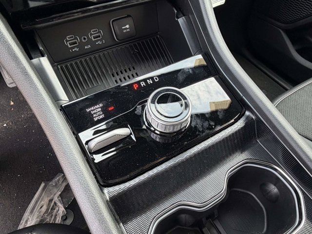 New 2026 Jeep Grand Cherokee Altitude AWD/4WD image 11