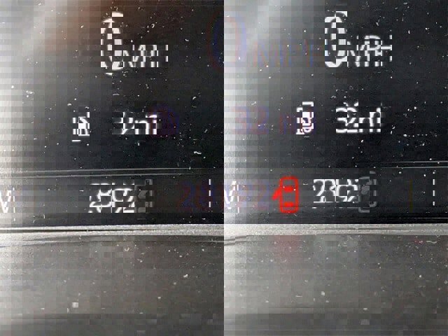 Used 2022 Chevrolet Colorado ZR2 image 30