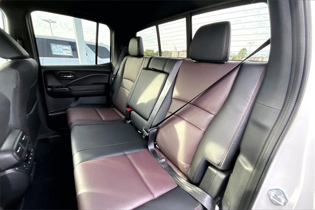 New 2026 Honda Ridgeline Black Edition image 25