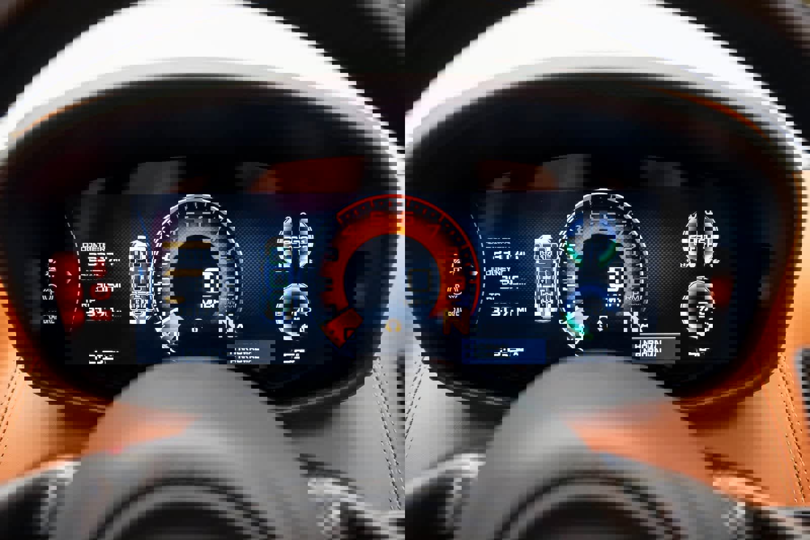 Used 2018 McLaren 570S Spider image 18