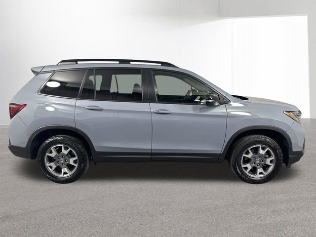 Certified 2023 Honda Passport TrailSport image 38