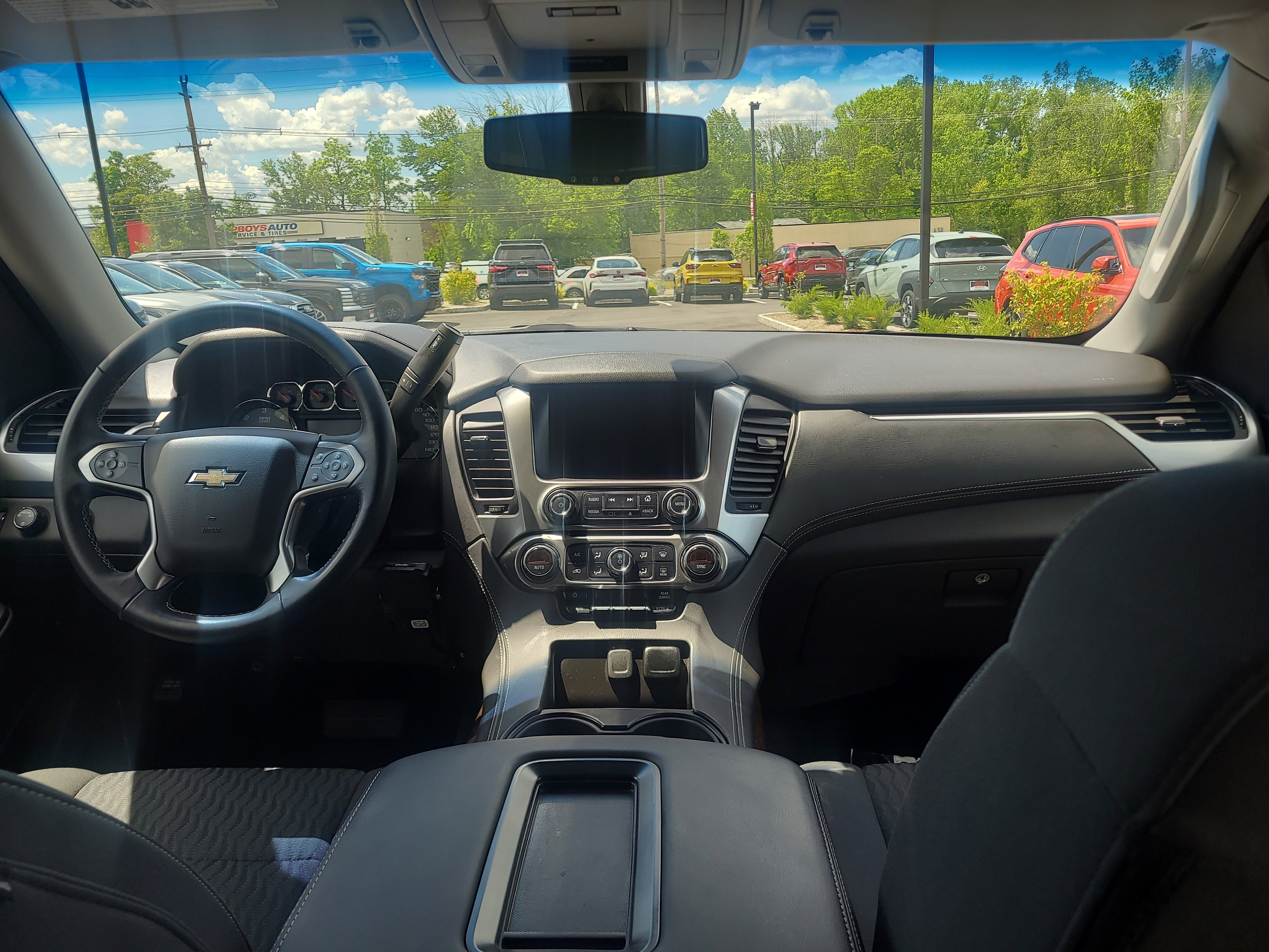 Used 2019 Chevrolet Tahoe LS AWD/4WD image 19