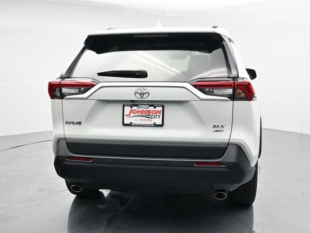 Used 2024 Toyota RAV4 XLE Premium w/ Weather Package AWD/4WD image 7