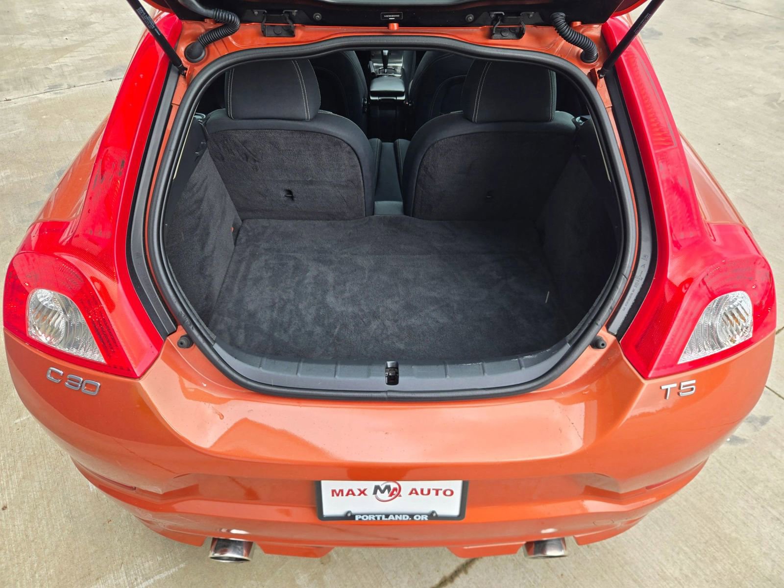 Used 2011 Volvo C30 image 15