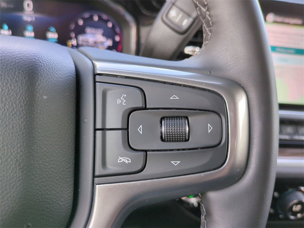 Used 2025 Chevrolet Silverado 2500 LT image 26