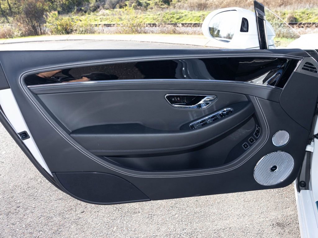 New 2026 Bentley Continental GT AWD/4WD image 21