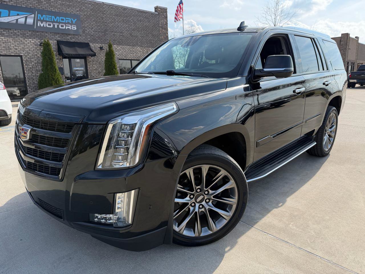 Used 2020 Cadillac Escalade Premium Luxury w/ Escalade Sport Edition image 1