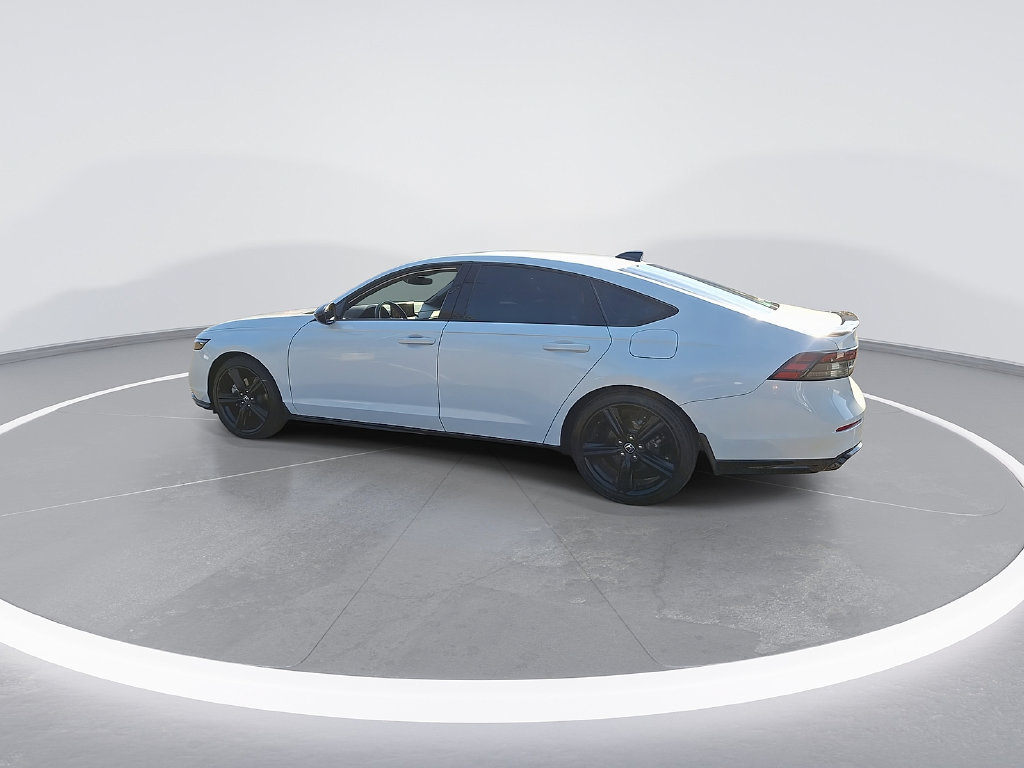 Used 2023 Honda Accord Sport image 7