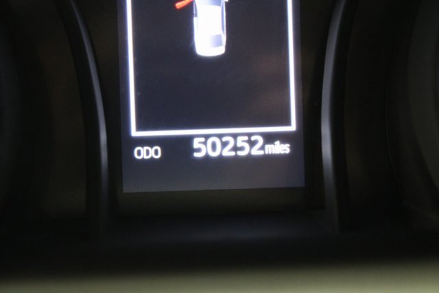 Used 2023 Toyota Camry SE image 11