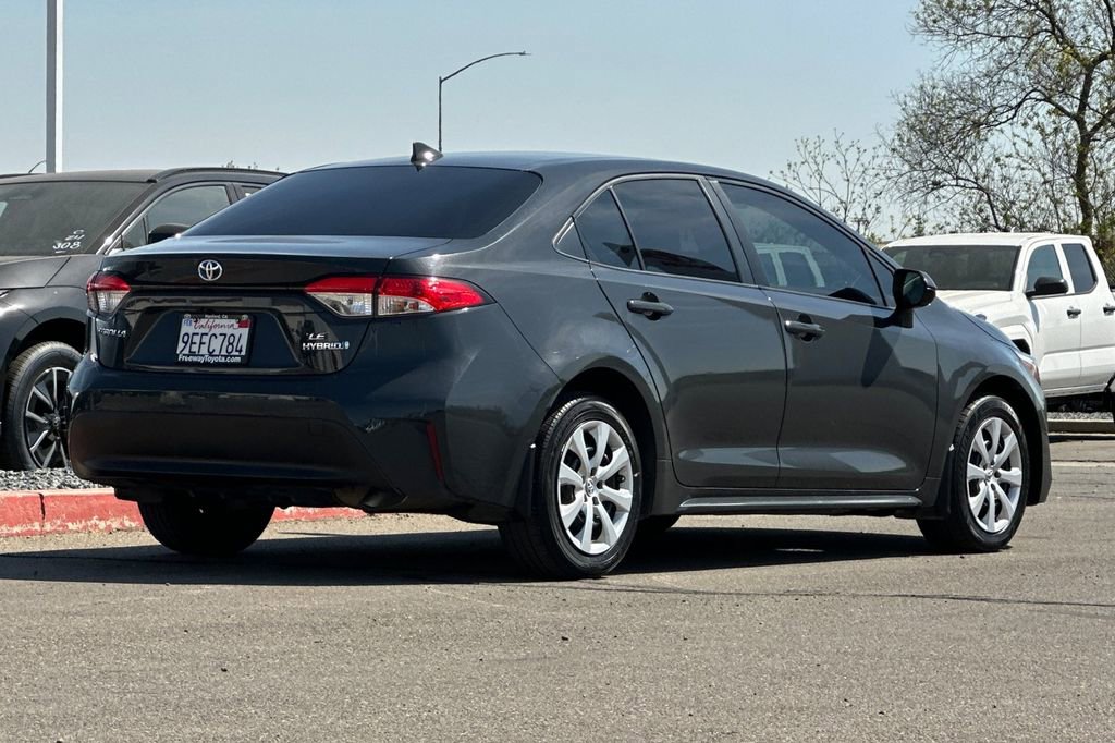 Used 2023 Toyota Corolla LE w/ Carpet Mat Package (TMS) image 5