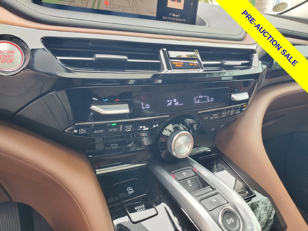 Used 2024 Acura MDX w/ Technology Package FWD image 32
