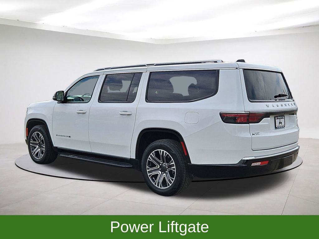 Used 2024 Jeep Wagoneer L Series II image 5