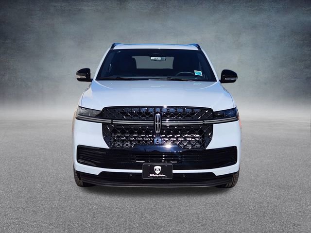 New 2025 Lincoln Navigator L Reserve w/ Jet Appearance Package video 2