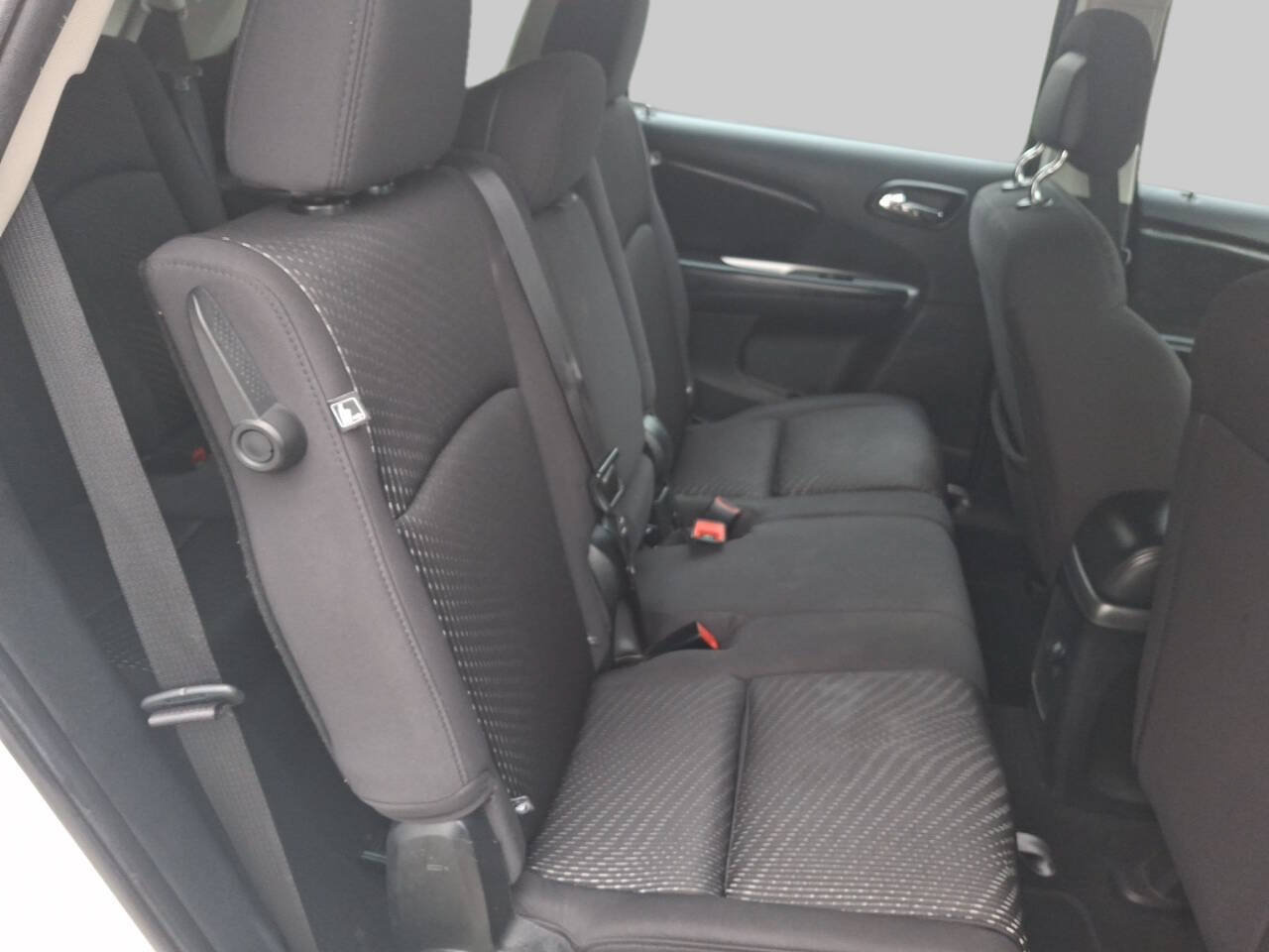 Used 2012 Dodge Journey American Value Package w/ Flexible Seating Group FWD image 6