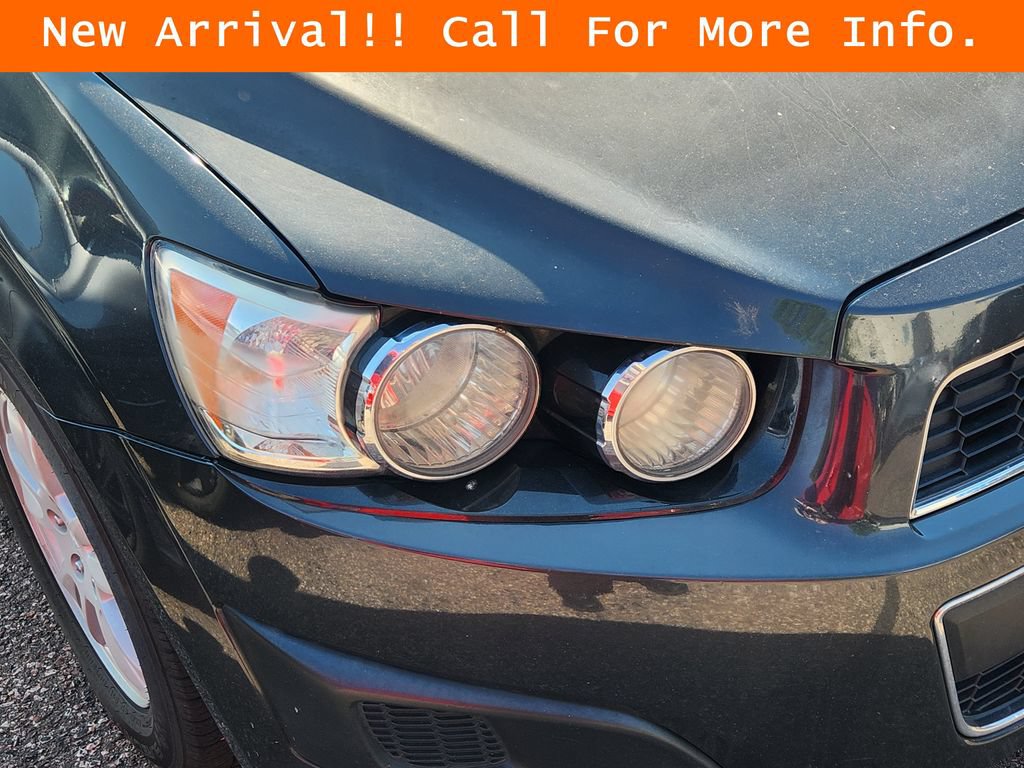 Used 2014 Chevrolet Sonic LT FWD image 5