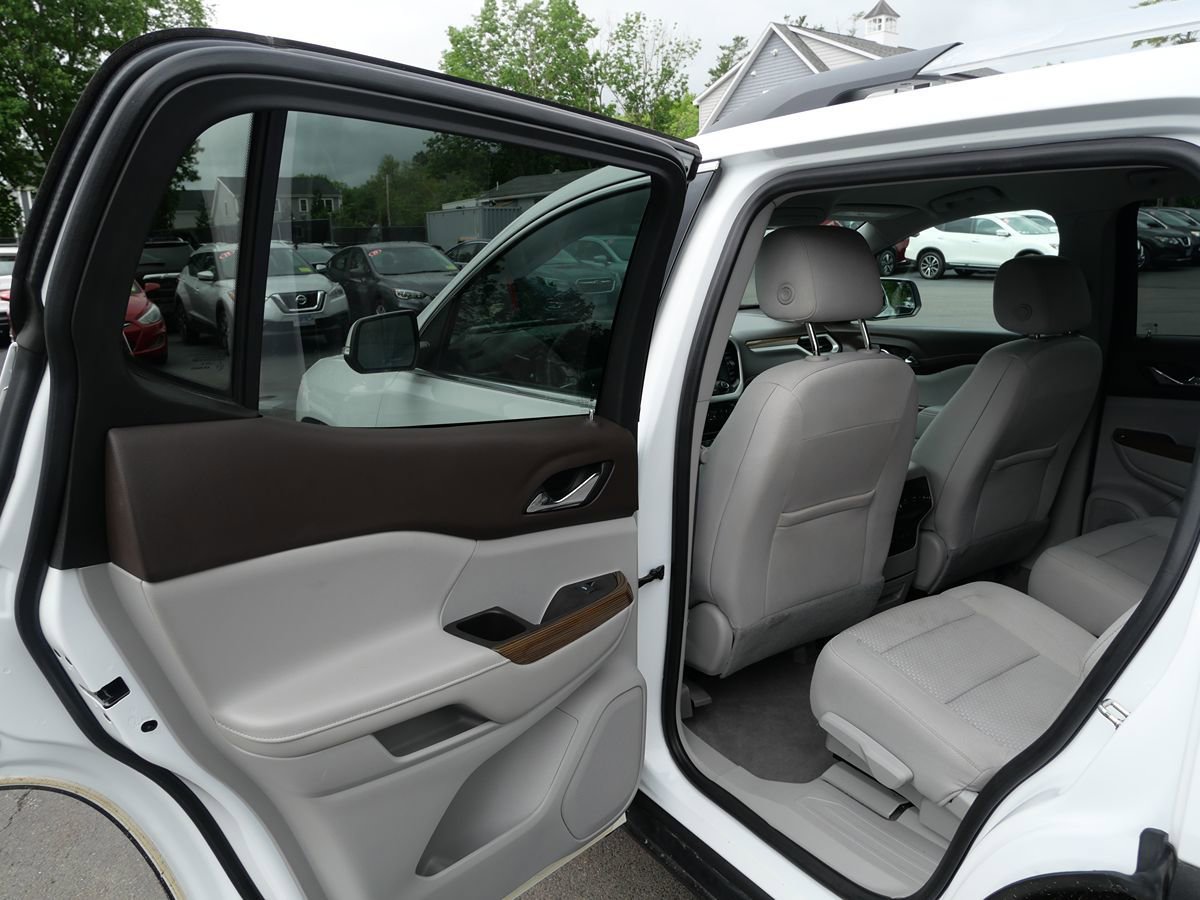 Used 2021 GMC Acadia SLE w/ Driver Convenience Package AWD/4WD image 27