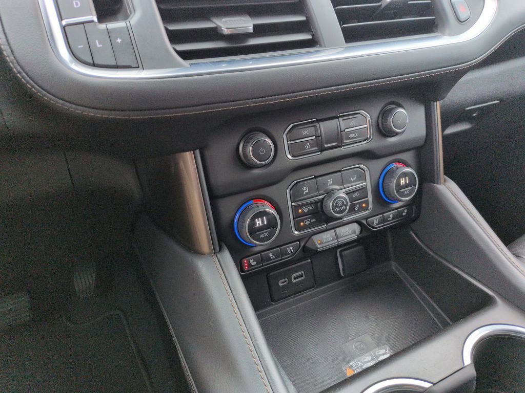 Used 2023 Chevrolet Tahoe High Country w/ Advanced Technology Package AWD/4WD image 18
