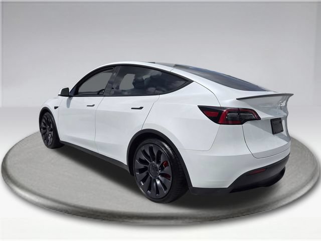 Used 2024 Tesla Model Y Performance AWD/4WD image 17