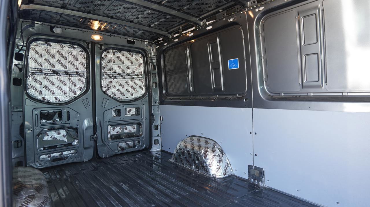 Used 2024 Mercedes-Benz Sprinter 2500 image 7