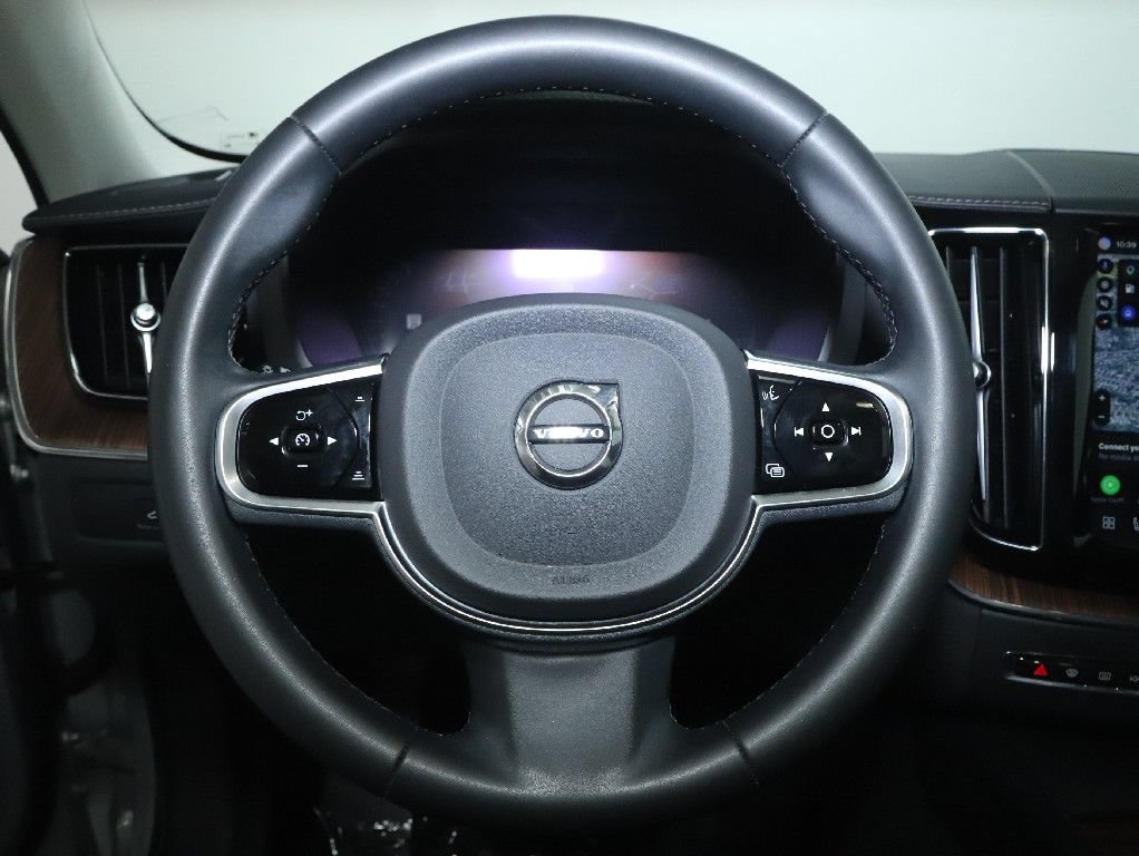 Used 2023 Volvo XC60 B5 Ultimate w/ Climate Package AWD/4WD image 23