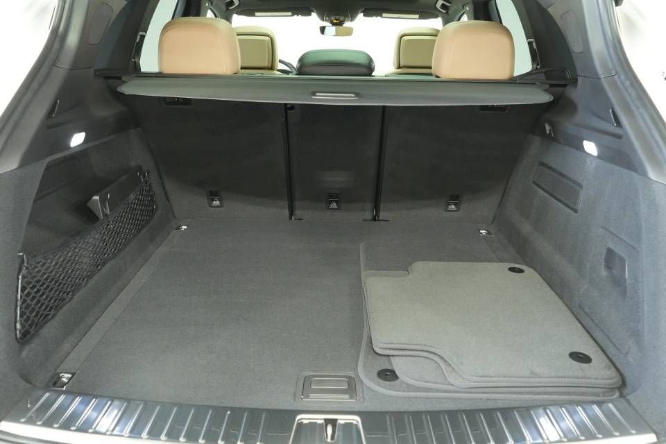 New 2026 Porsche Cayenne image 27