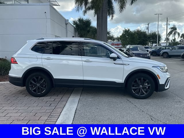 Certified 2024 Volkswagen Tiguan SE FWD image 6