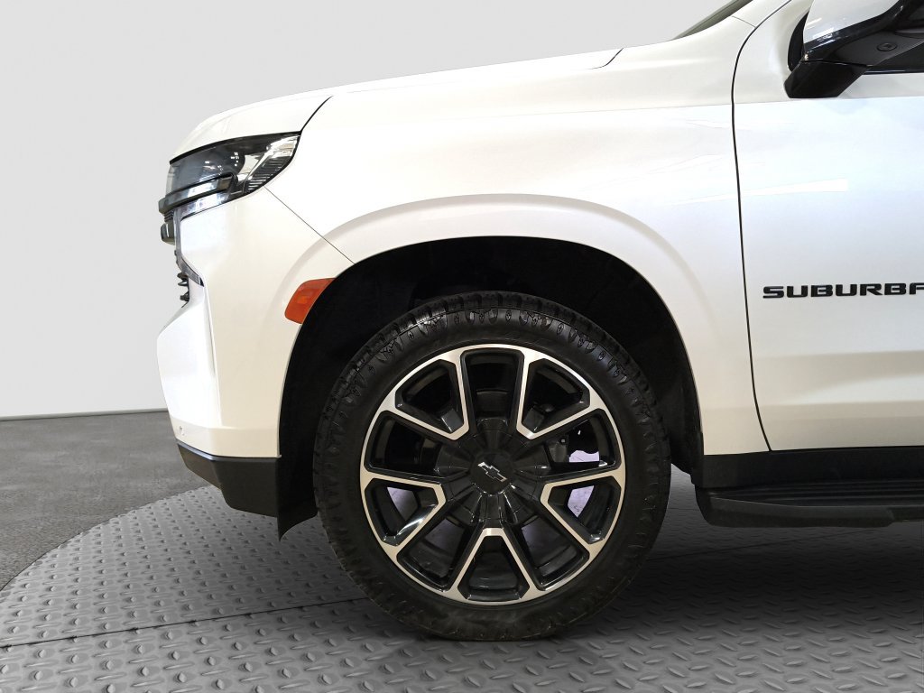 Used 2021 Chevrolet Suburban RST w/ Luxury Package AWD/4WD image 31