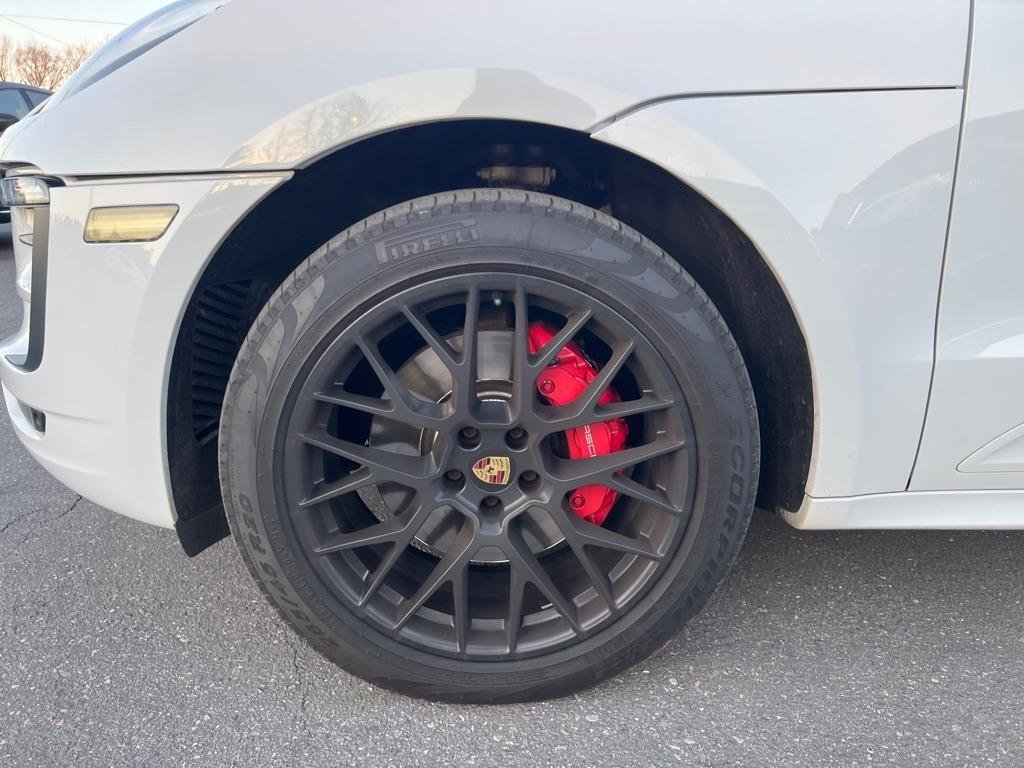Used 2017 Porsche Macan GTS w/ Premium Package Plus image 8