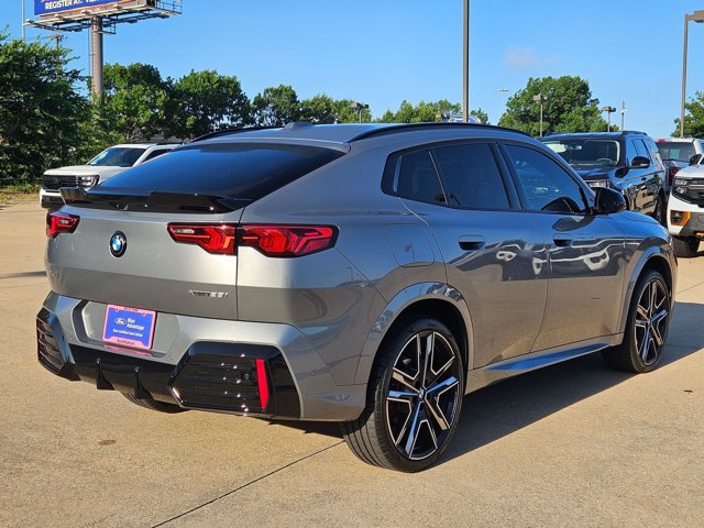 Used 2026 BMW X2 xDrive28i w/ Technology Package AWD/4WD image 5