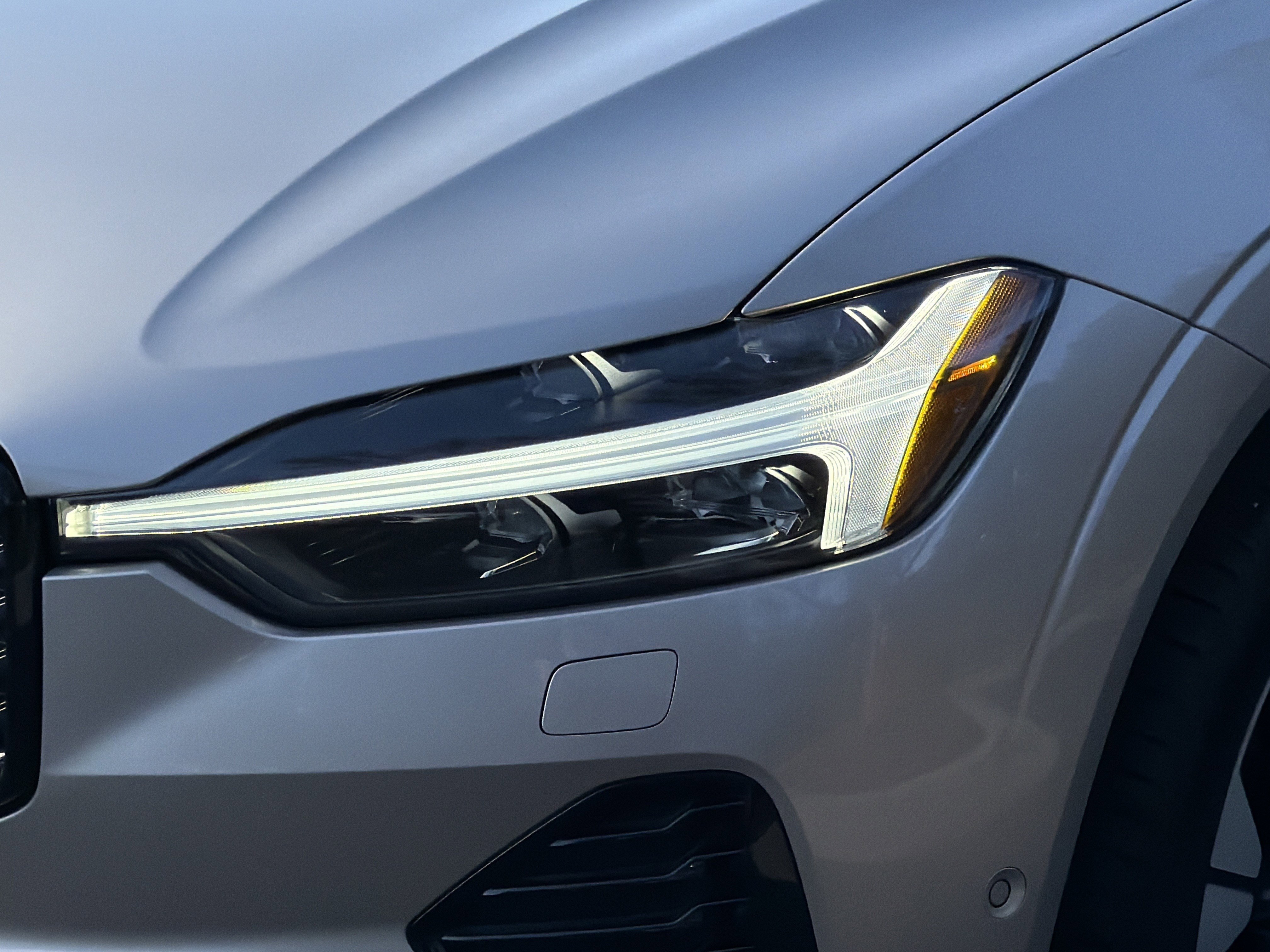 Used 2026 Volvo XC60 B5 Ultra w/ Protection Package Premier image 6