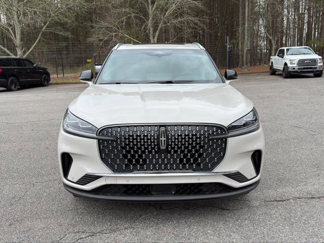 Used 2025 Lincoln Aviator Reserve w/ Equipment Group 201A image 3