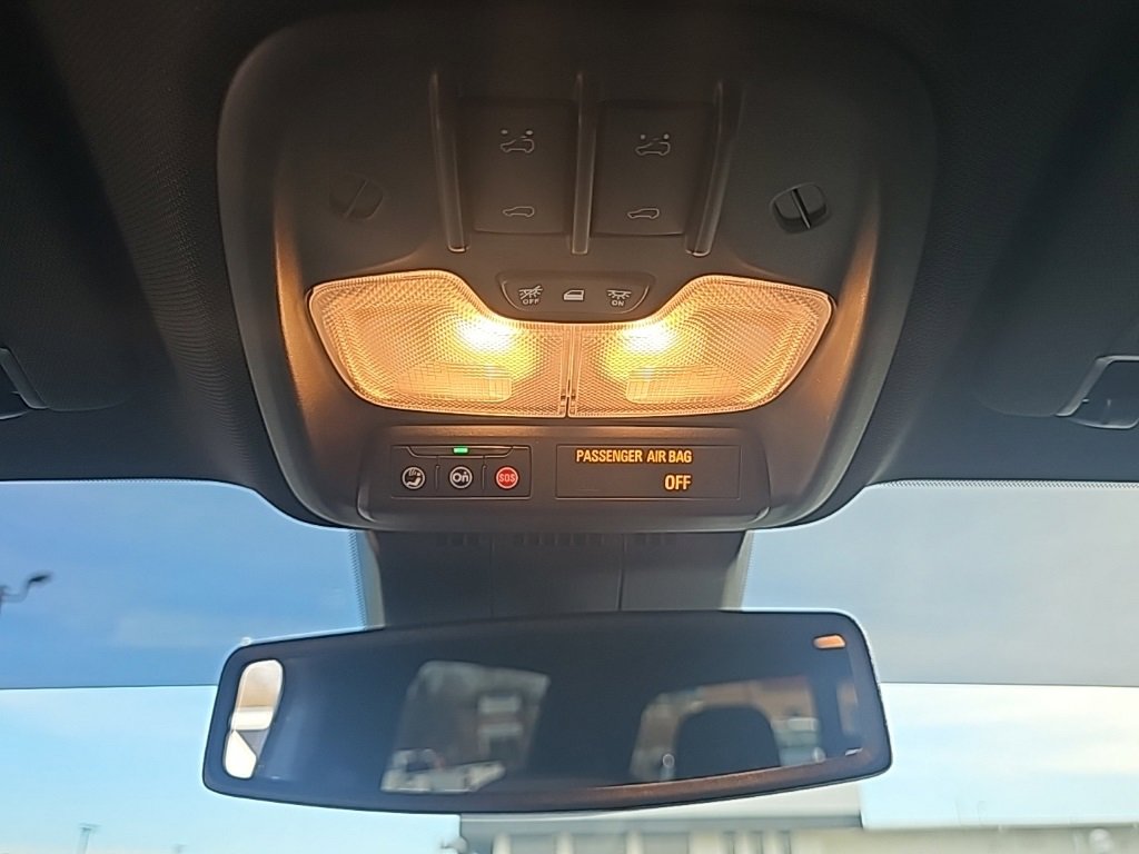 Used 2026 GMC Canyon AT4 w/ Technology Plus Package image 26