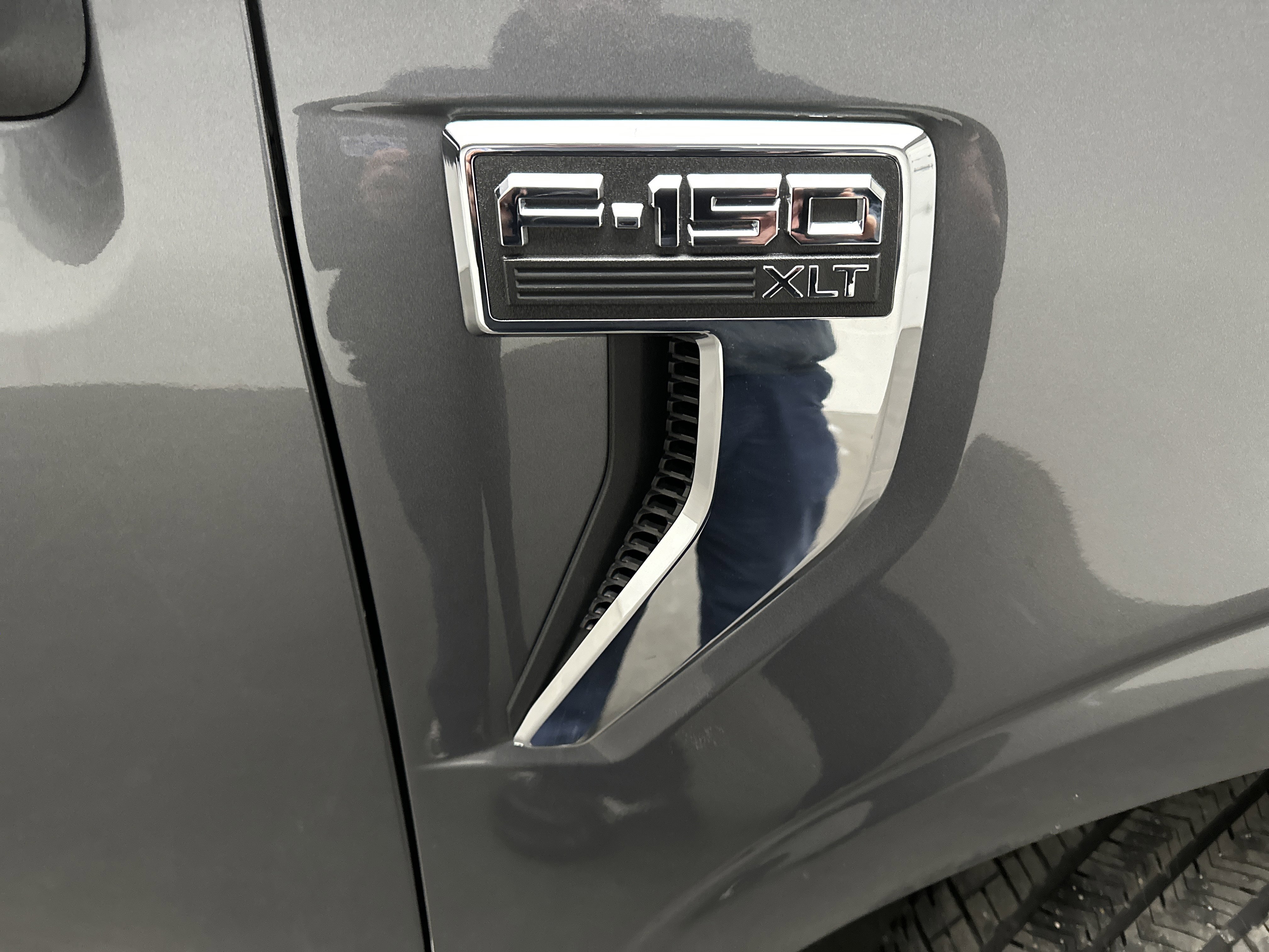 Used 2023 Ford F150 XLT w/ XTR Package image 15