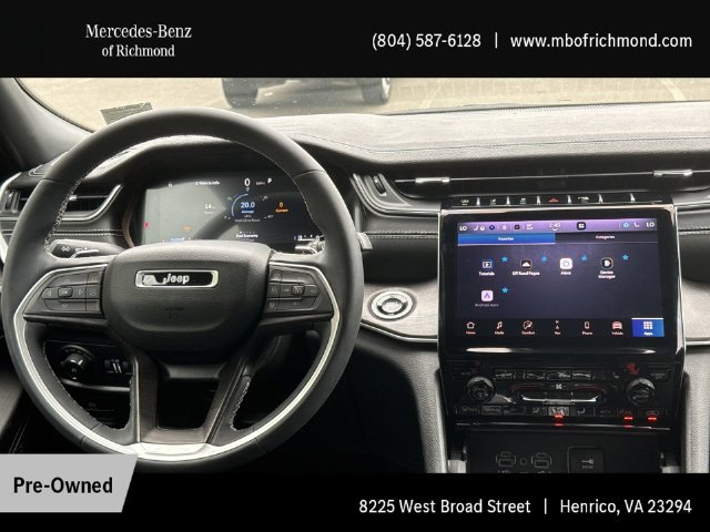 Used 2025 Jeep Grand Cherokee Limited AWD/4WD image 18