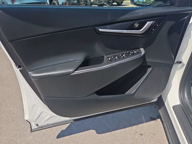 Certified 2024 Kia EV6 Light AWD/4WD image 13