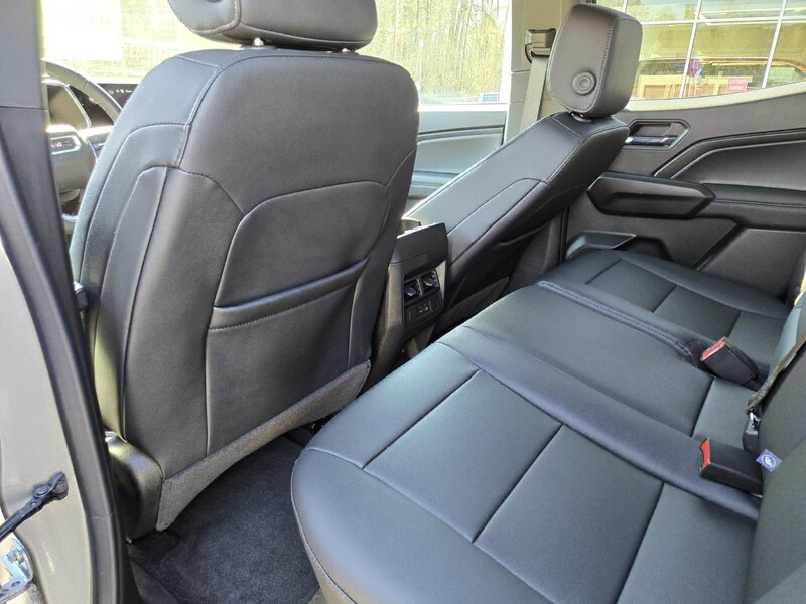 New 2026 GMC Canyon Elevation w/ Convenience Package image 21