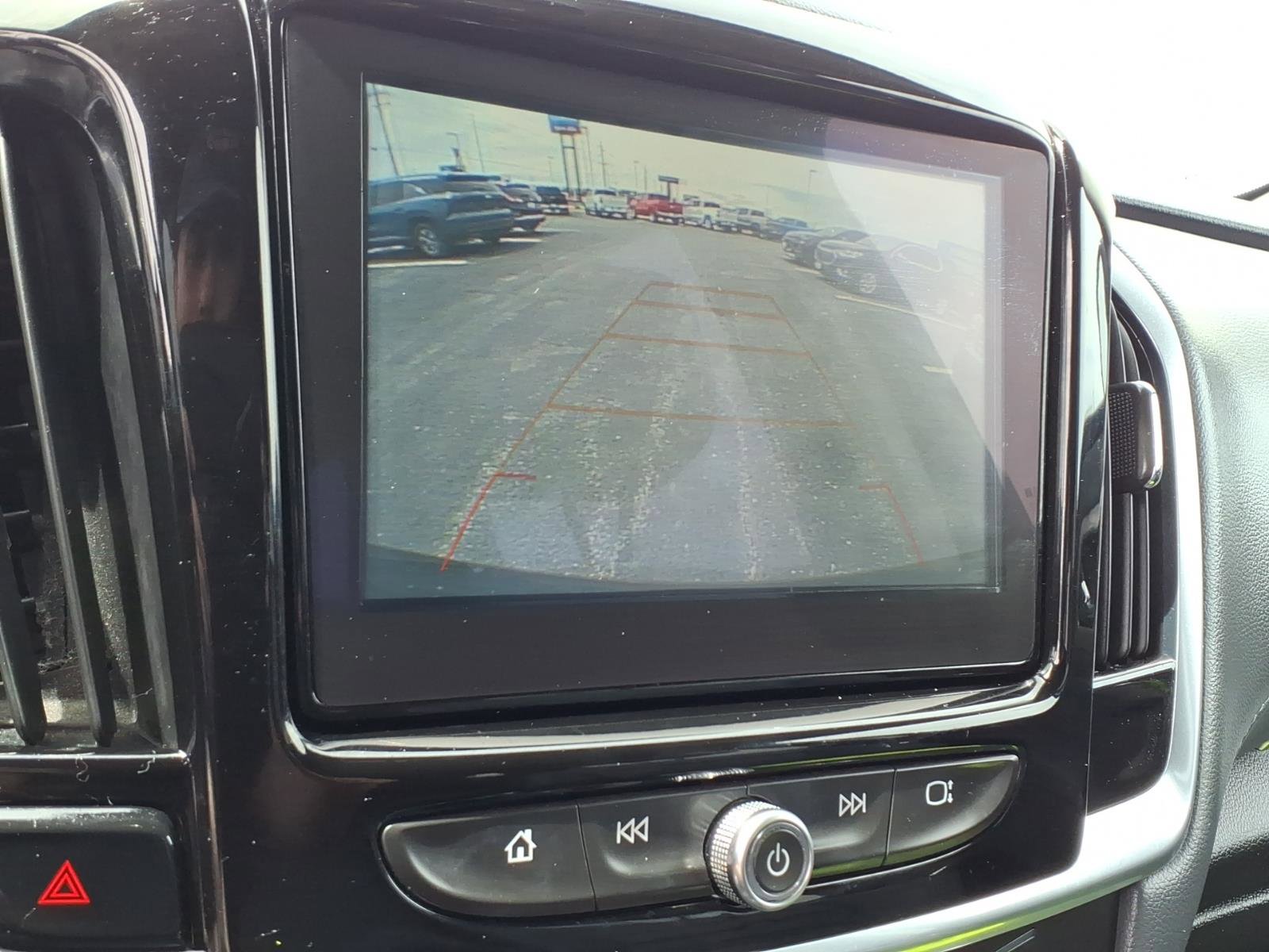 Used 2019 Chevrolet Traverse LT AWD/4WD image 11