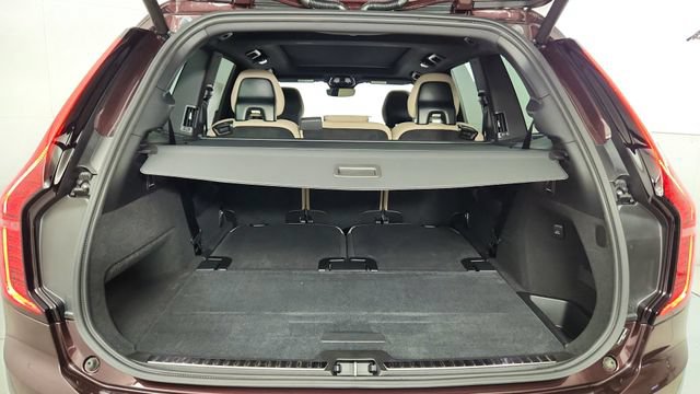 New 2026 Volvo XC90 B5 Plus w/ Protection Package Premier AWD/4WD image 43
