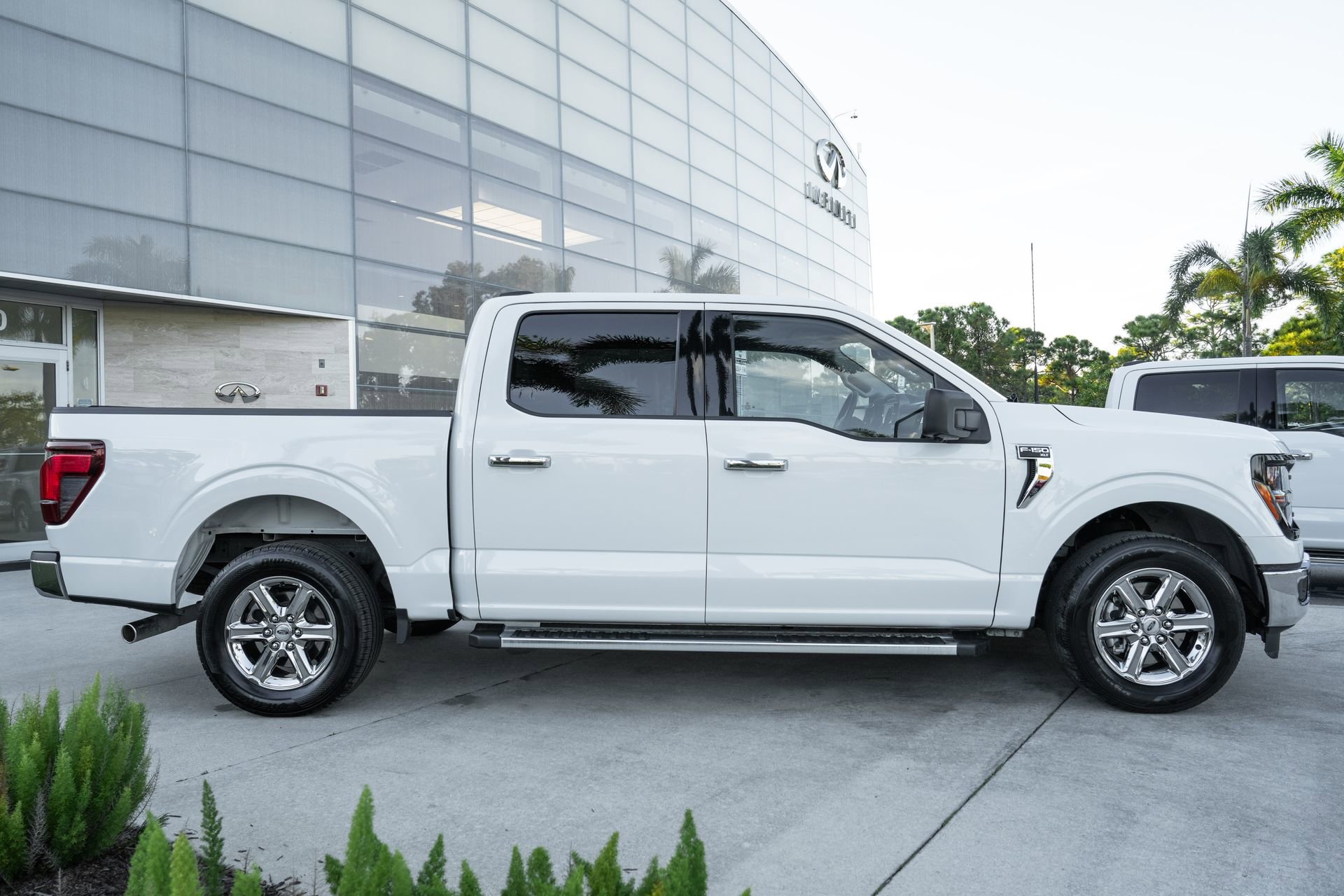 Used 2024 Ford F150 XLT w/ Mobile Office Package image 26