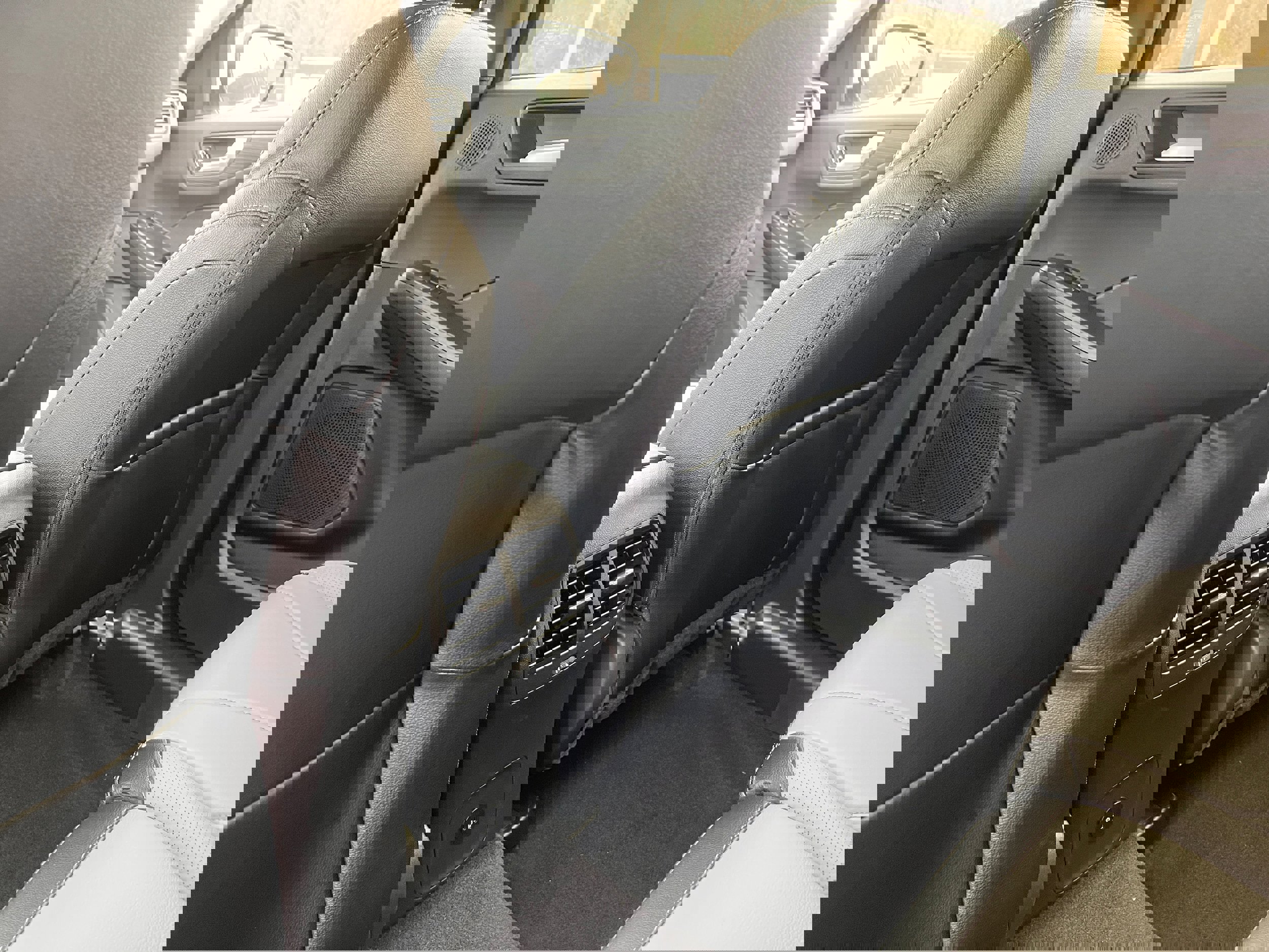 New 2026 Ford Escape Platinum w/ Premium Technology Package image 19