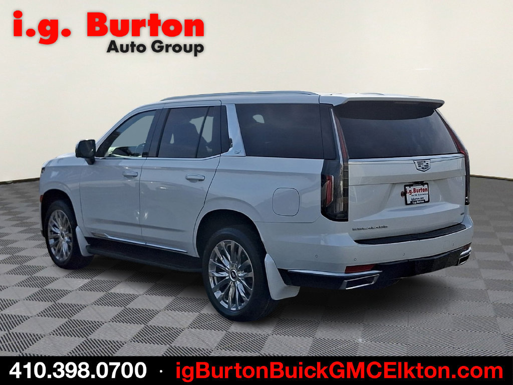 Certified 2021 Cadillac Escalade Premium Luxury w/ Performance Package AWD/4WD image 4