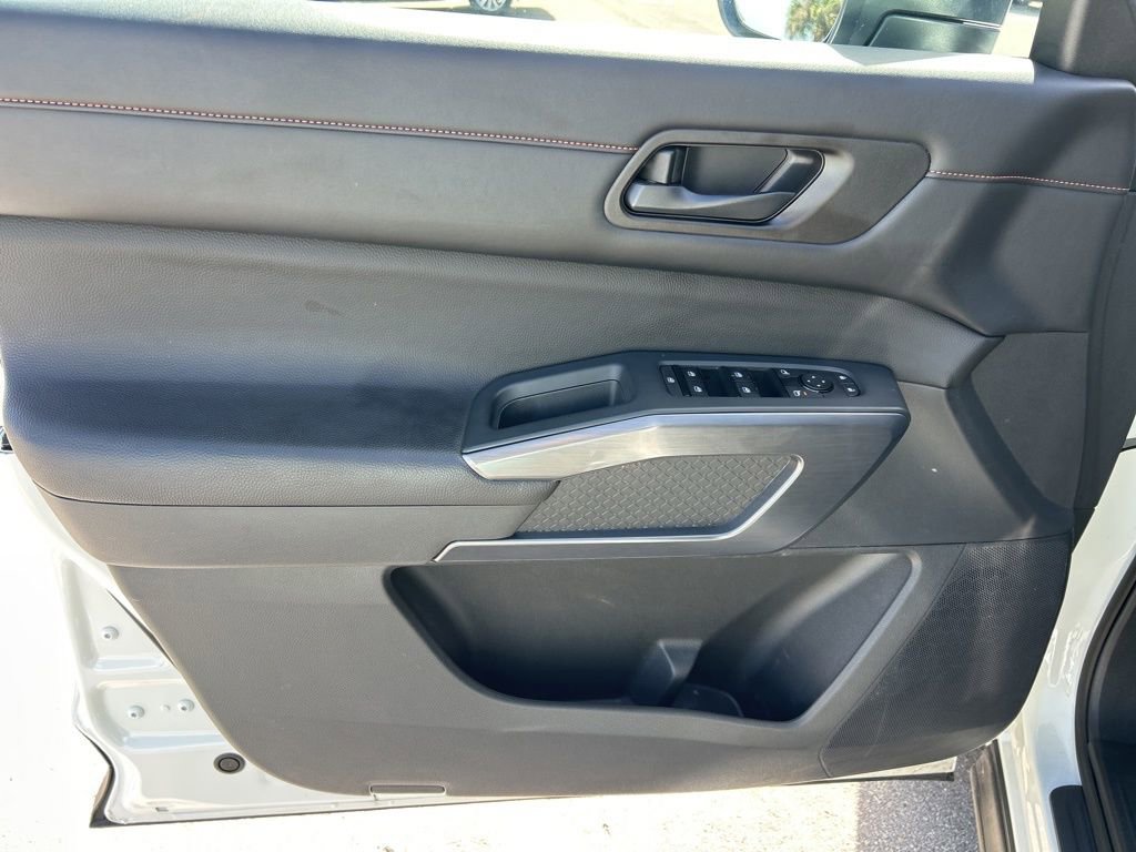 Certified 2023 Nissan Pathfinder Rock Creek image 19