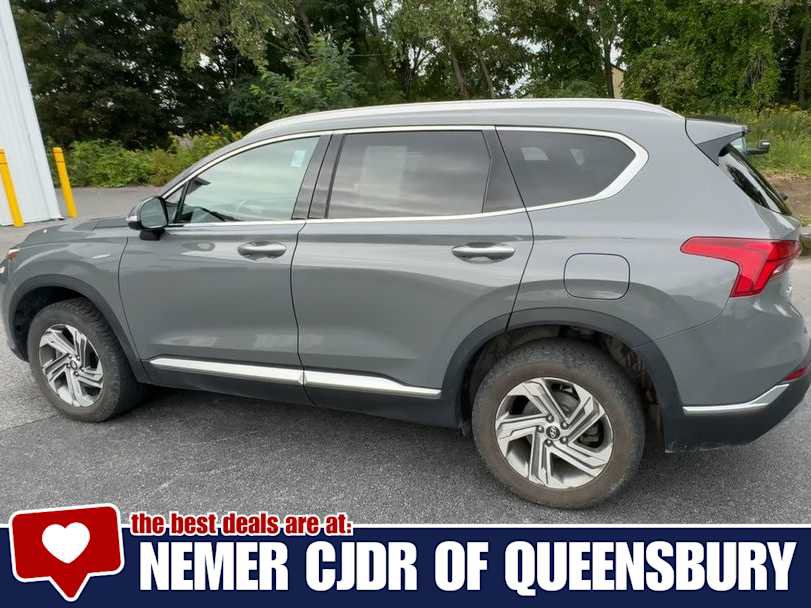 Used 2021 Hyundai Santa Fe SEL w/ Convenience + Premium Package AWD/4WD image 6