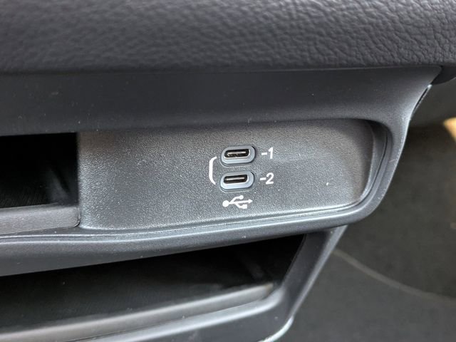 New 2026 Chrysler Voyager LX FWD image 23