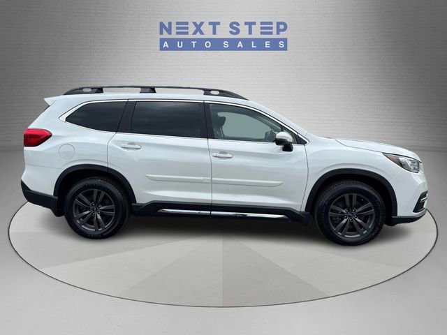 Used 2021 Subaru Ascent Limited w/ Technology Package AWD/4WD image 9